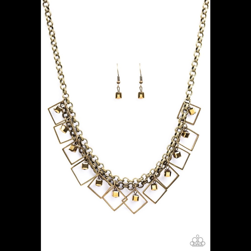 ✨3 for $10✨ Brass necklace